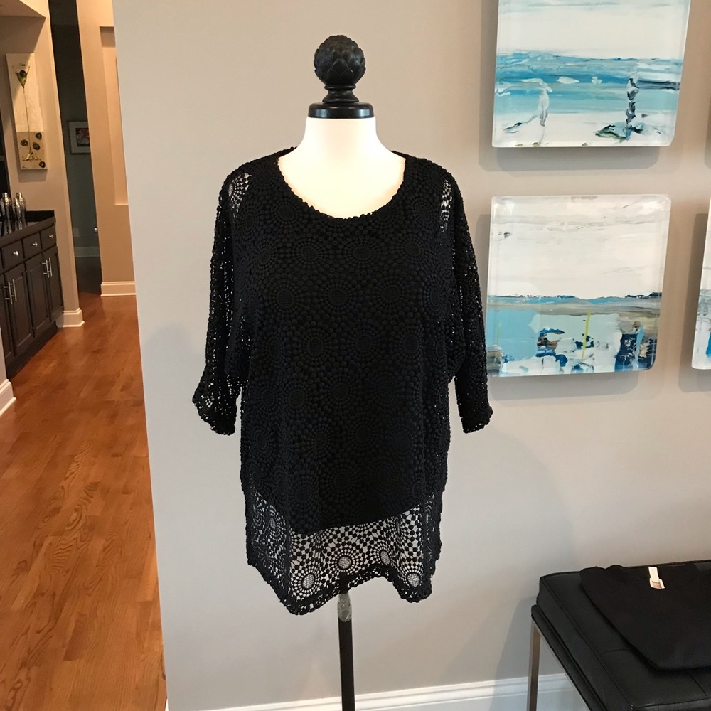 Chicos Black -Travelers Collection